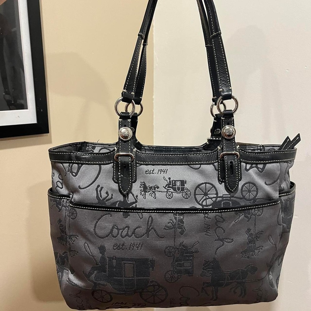Y2k 2000s Coach Signature C Monogram Eastwest Gallery… - Gem